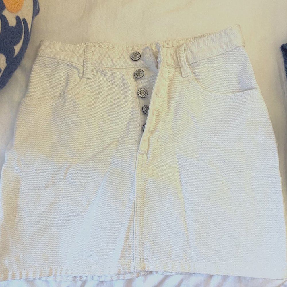 Brandy Melville Skirt